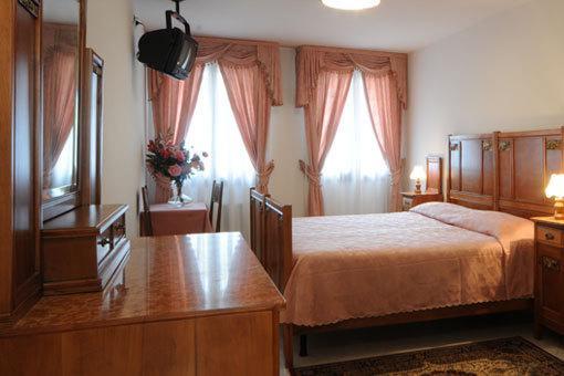Stella D'Oro Hotel Marano Lagunare Værelse billede